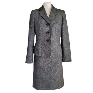 Le Suit Gray 3 Button Front Business Suit Skirt Set Size 4